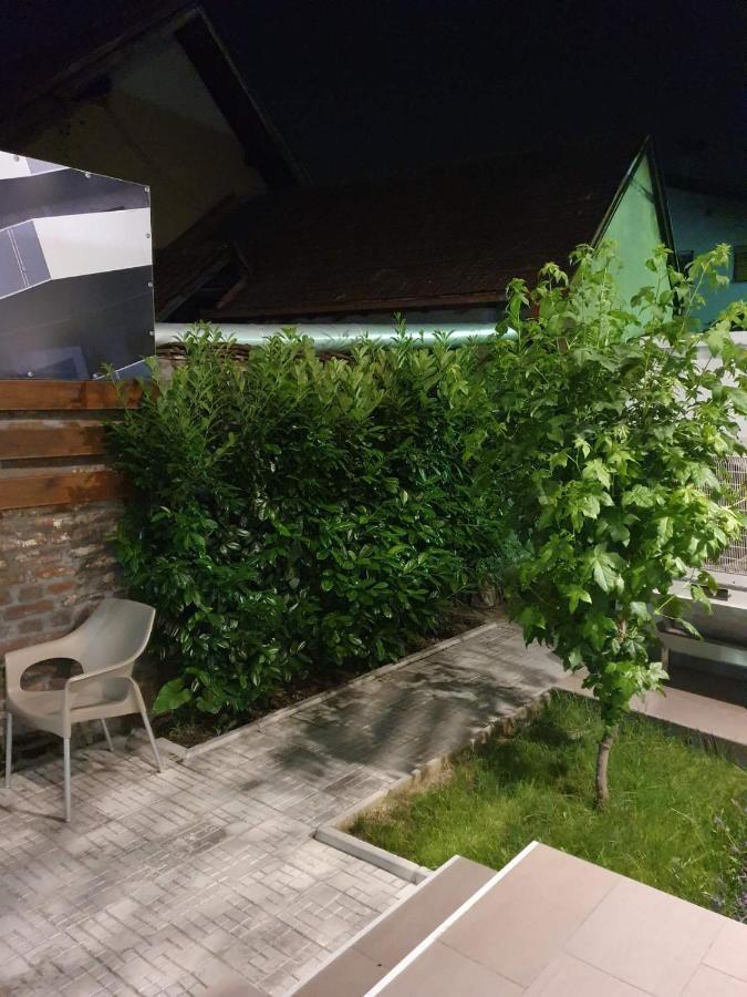 Central Point Valjevo Kültér fotó